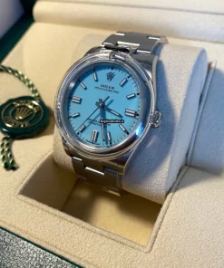 Fantastic Replica Rolex Oyster Perpetual 36 126000 Caliber 3230 Automatic Movement 36mm Steel Case Mens/unisex Watch