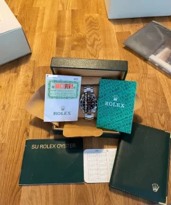 Fantastic Replica Rolex Sea-dweller 4000 16600 Caliber 3135 Automatic Movement 40mm Steel Case Mens/unisex Watch