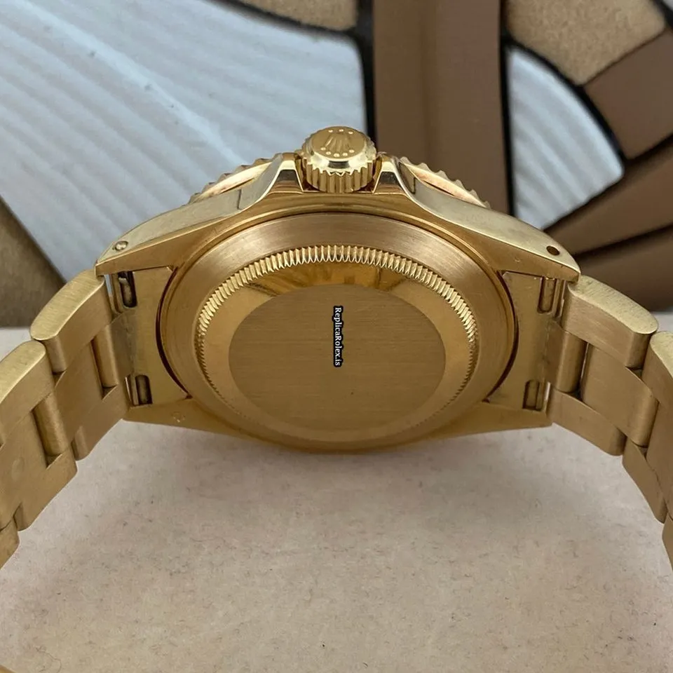 Affordable Knockoff Rolex Submariner Date 16618 Automatic Movement 40mm Yellow Gold Case Watch - Image 7