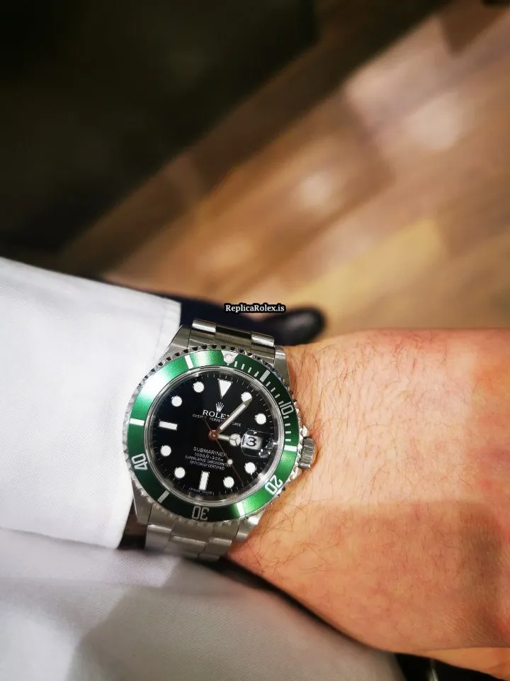 Best Fake Rolex Submariner Date 16610lv Caliber 3135 Automatic Movement 40mm Steel Case Mens/unisex Watch - Image 8