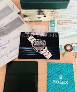 High Quality Replica Rolex Submariner Date 16800 Caliber 3035 Automatic Movement 40mm Steel Case Mens/unisex Watch