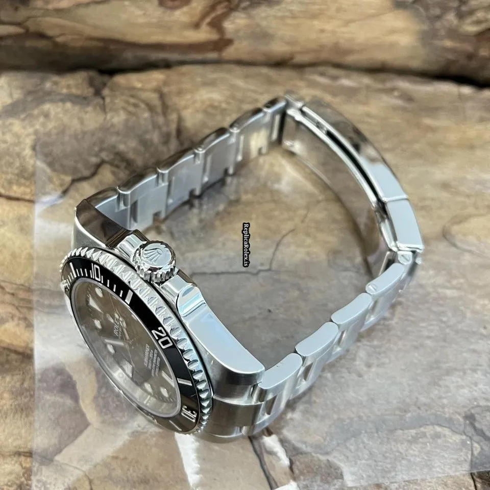 1:1 Replica Rolex Submariner 114060 Automatic Movement 40mm Steel Case Watch - Image 3