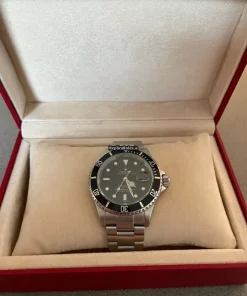 Incredible Replica Rolex Submariner Date 16610 Caliber 3135 Automatic Movement 40mm Steel Case Mens/unisex Watch