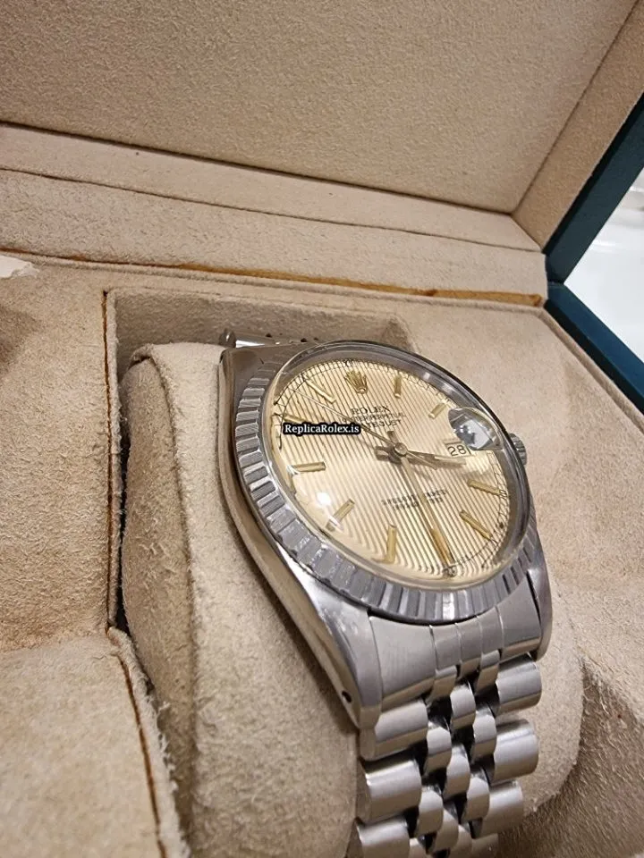1:1 Replica Rolex Datejust 16220 Caliber 3135 Automatic Movement 36mm Steel Case Mens/unisex Watch - Image 3