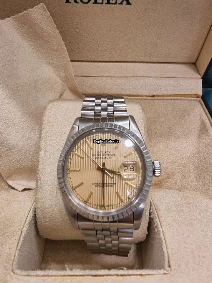 1:1 Replica Rolex Datejust 16220 Caliber 3135 Automatic Movement 36mm Steel Case Mens/unisex Watch - Image 6