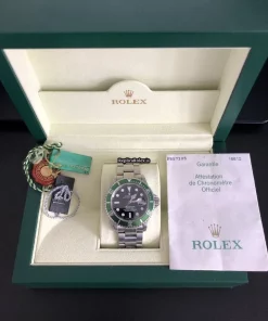 Incredible Knockoff Rolex Submariner Date 16610lv Caliber 3135 Automatic Movement 40mm Steel Case Mens/unisex Watch