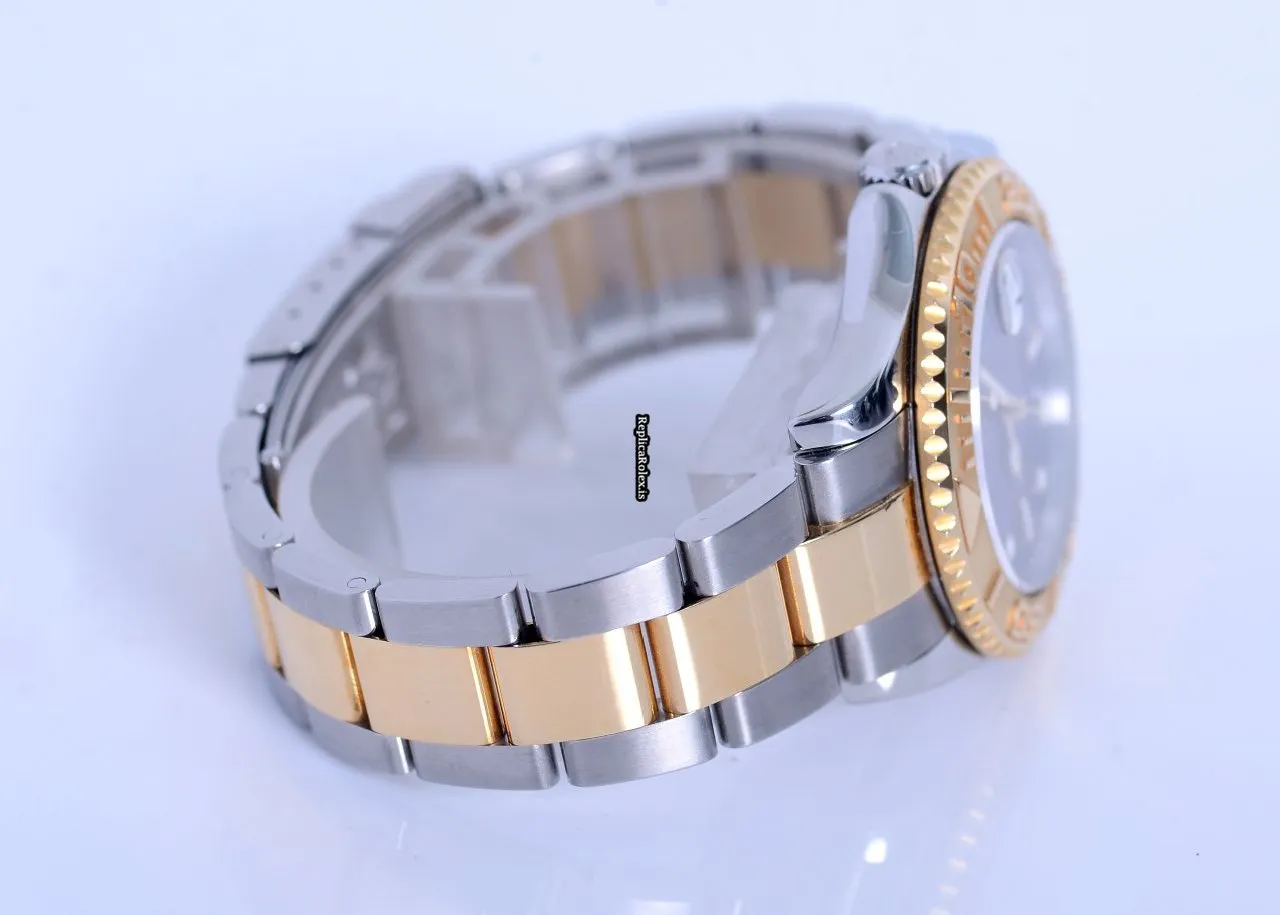 Fabulous Replica Rolex Yacht-master 68623 Automatic Movement 35mm Gold/steel Case Mens/unisex Watch - Image 3