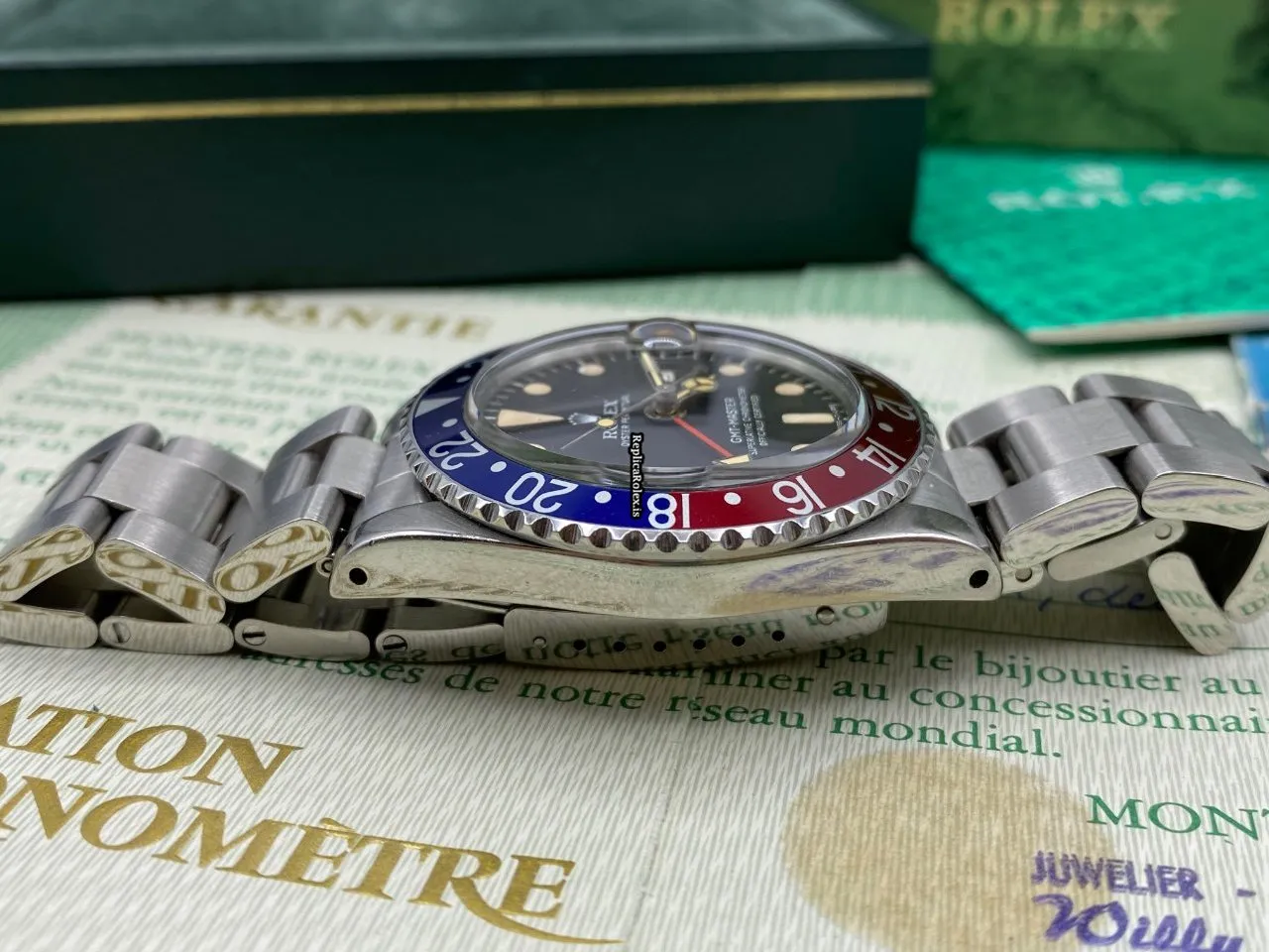 Affordable Replica Rolex Gmt-master 1675 Caliber 1570 Automatic Movement 40mm Steel Case Mens/unisex Watch - Image 8