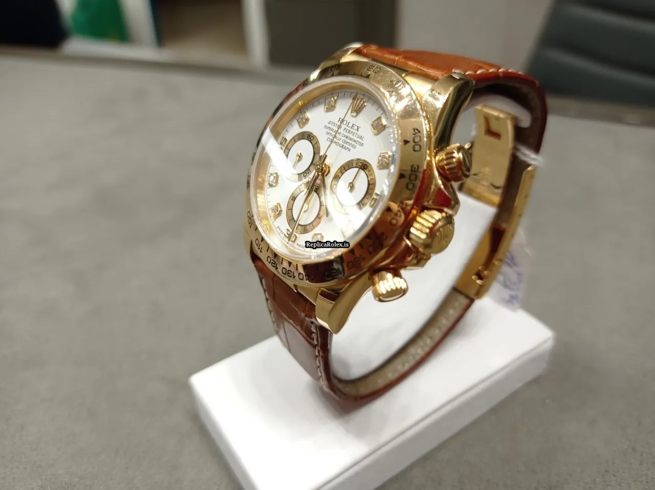 Ideal Replica Rolex Daytona 16518 Caliber 4030 Automatic Movement 40mm Yellow Gold Case Mens/unisex Watch - Image 3